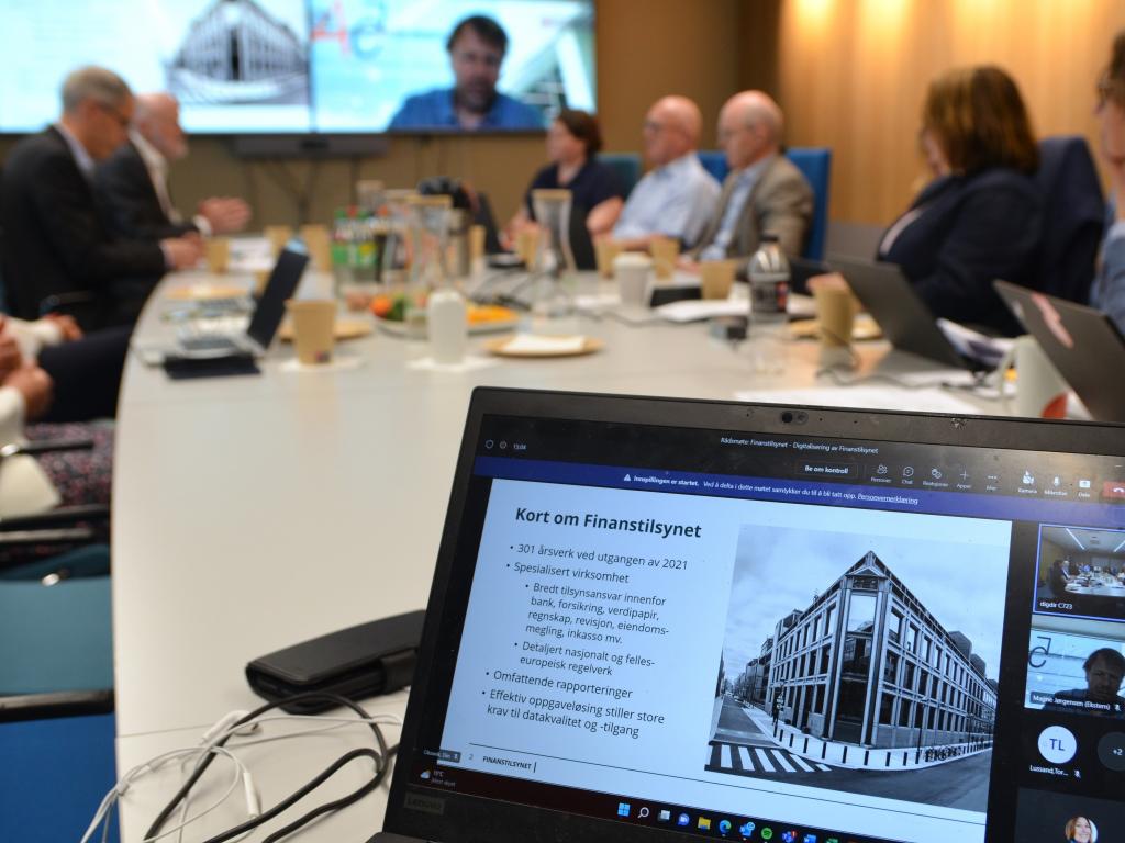 Bildet viser presentasjon av Finanstilsynet i Digitaliseringsrådet