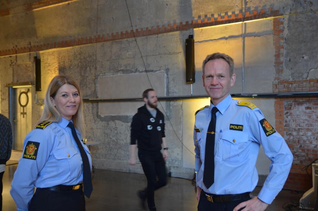 Politiinspektør Anne-Catherine Gustafson i Politidirektoratet har ledet arbeidet med Innbyggerstemmen. Håkon Skulestad er assisterende politidirektør og har ledet styringsgruppen til Innbyggerstemmen.