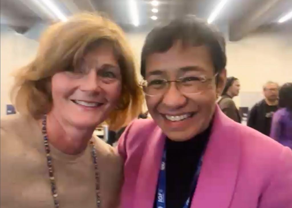 Sarah H. Gjelsten og Maria Ressa